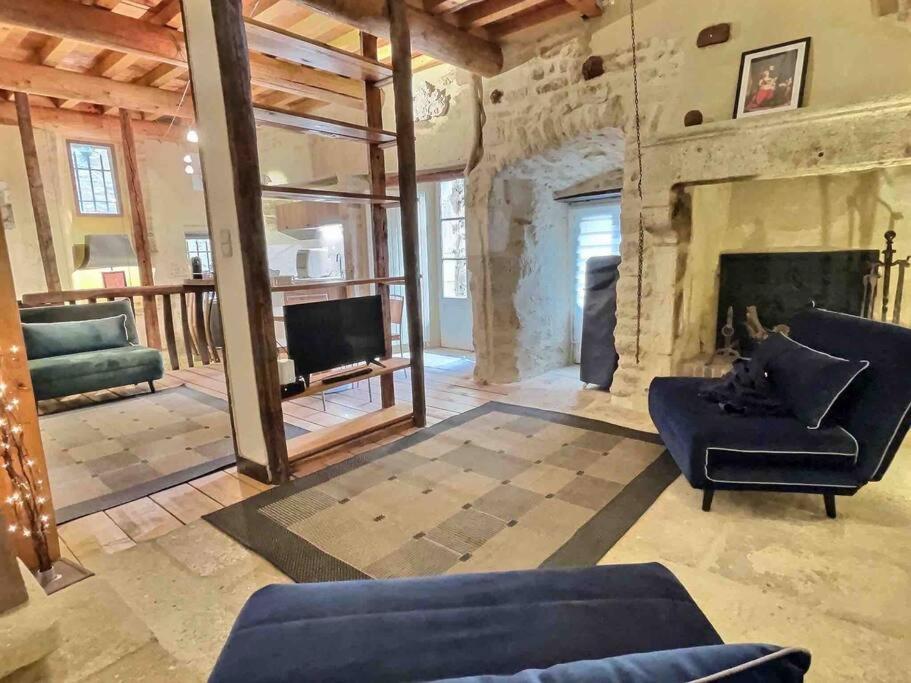 Chez Lydia - Loft Cosy, Depart Canoe A Pied, Proche Pont-Du-Gard Et Uzes Remoulins Extérieur photo